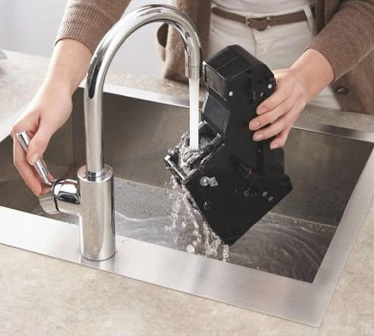 MIELE CM7350 - Blanc Brillant 6 MIELE CM7350 - Blanc Brillant – Image 4