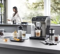 DELONGHI Eletta Explore 450.86.T Et Mug To Go - Garantie 5 Ans -Les Amateurs De Café 5 machine a cafe a grain delonghi eletta explore 45086t