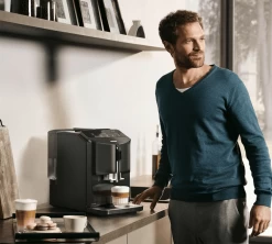 SIEMENS EQ300 - TF301E09 Noir - Garantie 3 Ans -Les Amateurs De Café ambiance siemens caf 1