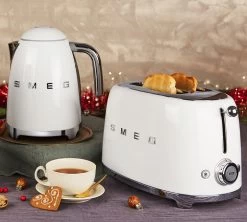 Grille-pain Smeg TSF02WHEU 4 Tranches Blanc -Les Amateurs De Café blac venis