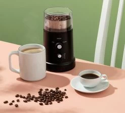 Moulin à Café à Lame BODUM Bistro Noir 12041-01EURO -Les Amateurs De Café bodum moulin a lames 2