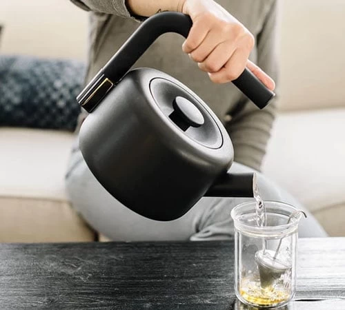 Bouilloire à Thé Clyde - Noir Mat - FELLOW 5 Bouilloire à Thé Clyde - Noir Mat - FELLOW – Image 3