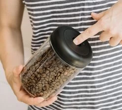 Boîte De Conservation Sous Vide Atmos Blanc Mat 250gr - Fellow -Les Amateurs De Café fellowatmos6 2