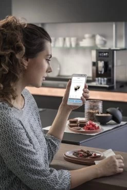 Delonghi Maestosa EPAM 960.75.GLM Pack Zen Garantie 5 ANS -Les Amateurs De Café mano wirless donna 02