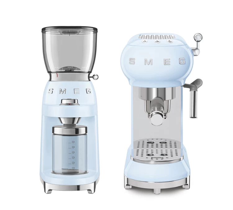 Set Petit-Déjeuner Machine Expresso ECF01PBEU Et Moulin à Café CGF01PBEU Bleu Azur - SMEG 3 Set Petit-Déjeuner Machine Expresso ECF01PBEU Et Moulin à Café CGF01PBEU Bleu Azur - SMEG