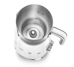 Chocolatière MFF01WHEU SMEG - Blanc 13 Chocolatière MFF01WHEU SMEG - Blanc -Les Amateurs De Café smeg chocolatiere blanc5