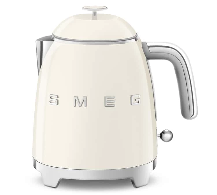 Mini Bouilloire SMEG - Crème - KLF05CREU 0,8 L + Offre Cadeau 3 Mini Bouilloire SMEG - Crème - KLF05CREU 0,8 L + Offre Cadeau