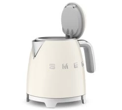 Mini Bouilloire SMEG - Crème - KLF05CREU 0,8 L + Offre Cadeau 18 Mini Bouilloire SMEG - Crème - KLF05CREU 0,8 L + Offre Cadeau -Les Amateurs De Café smeg minib creme5