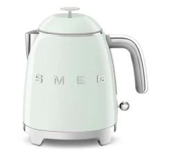 Mini Bouilloire SMEG - Vert D'eau - KLF05PGEU + Offre Cadeau