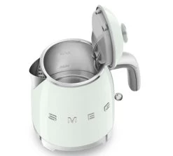 Mini Bouilloire SMEG - Vert D'eau - KLF05PGEU + Offre Cadeau -Les Amateurs De Café smeg minib vert9