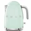Bouilloire SMEG Vert D'eau - KLF03PGEU - 1.7L + Offre Cadeau 1 Bouilloire SMEG Vert D'eau - KLF03PGEU - 1.7L + Offre Cadeau -Les Amateurs De Café smeg vert deau 1
