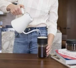 Bouilloire Traditionnelle Stagg Blanc 1 L Col De Cygne - FELLOW -Les Amateurs De Café staggblc amb