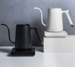 Bouilloire à Température Réglable - TIMEMORE - Fish Smart Black 60cl -Les Amateurs De Café timemore kettle4